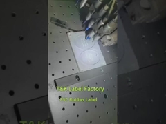 Etichetta lucida del trasferimento di calore del silicone 3d stampata sul panno del velluto per il cappello