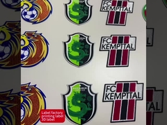 Toppe su ordinazione dell'abbigliamento