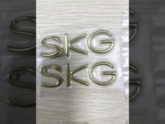 Etichetta del logo in rilievo 3D per maglietta