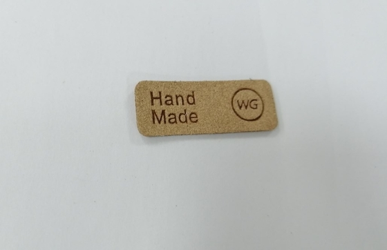 Il cuoio impresso dell'unità di elaborazione di Logo Microfiber rattoppa le etichette lavabili cuce su abbigliamento