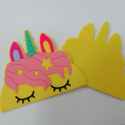 Il trasferimento di calore ha personalizzato la gomma di silicone del PVC 3D identifica il distintivo lavabile