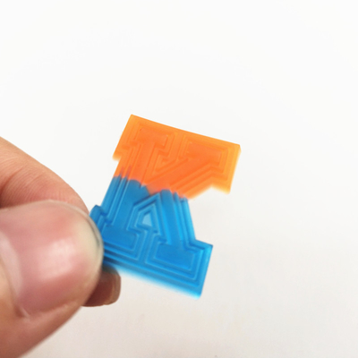 L'abitudine impressa cuce su Logo Patches, etichetta di gomma del PVC con effetto speciale