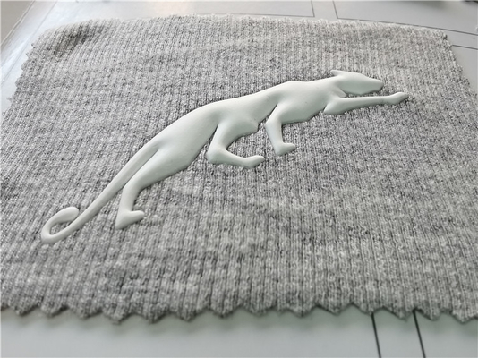 L'abbigliamento lavabile del trasferimento di calore del distintivo 3D Tagless identifica il materiale del silicone