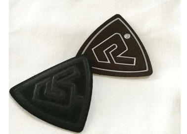 Le toppe di gomma ad alta frequenza di abitudine 3D con la manica Badges per lo sci - usura