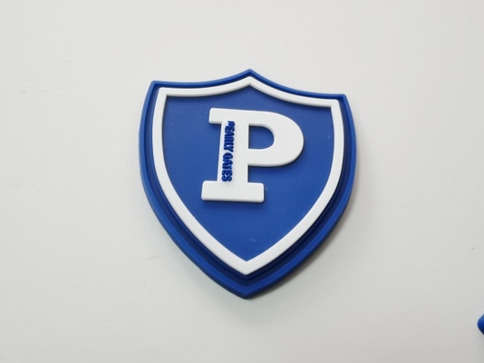 L'etichetta principale dell'abbigliamento della gomma di silicone, effetto nero 3D cuce su Logo Patches