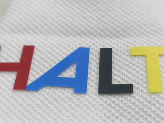 Logo OEKOTEX Patch lavabili Badge in silicone in argento rifettivo personalizzati