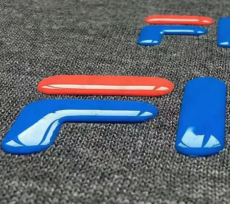 3D embossed shine logo abbigliamento in ferro badge di calore di gomma silicone patch di trasferimento di calore