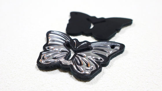 Etichette in pelle personalizzate, pelle scamosciata, microfibra, PU, toppa in rilievo, pelle per cappelli, jeans, abbigliamento, indumenti