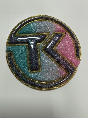 Disegno viola Trasferimento di calore personalizzato Colore arcobaleno Effetto olografico Patch di TPU morbido metallico per jeans