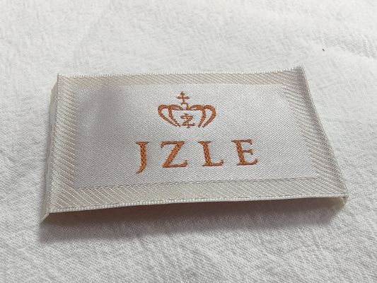 Patch di ricamo personalizzati collo Etichette di lusso tessute ad alta densità per scarpe