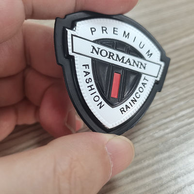 Custom Design Round Free Design Garment Labels and TPU Badges for Multi-Usage Clothing and Accessories