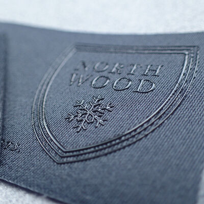 Etichetta di trasferimento termico in silicone - Accessorio per abbigliamento elastico e lavabile con logo personalizzato, scudo distintivo