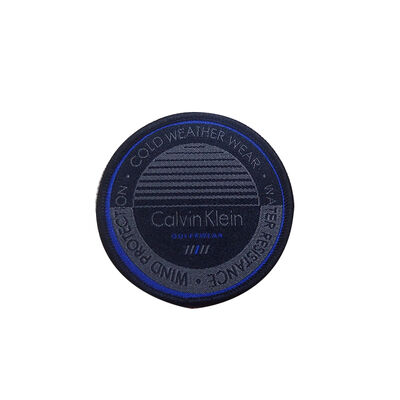 Etichetta personalizzata Maglietta personalizzata Tissuto tag di appesa Tag Patch per abbigliamento Logo in rilievo Applique gomma 3D Soft Pvc badge cucito