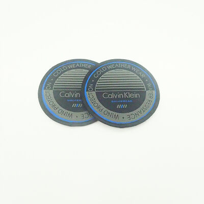 Etichetta personalizzata Maglietta personalizzata Tissuto tag di appesa Tag Patch per abbigliamento Logo in rilievo Applique gomma 3D Soft Pvc badge cucito