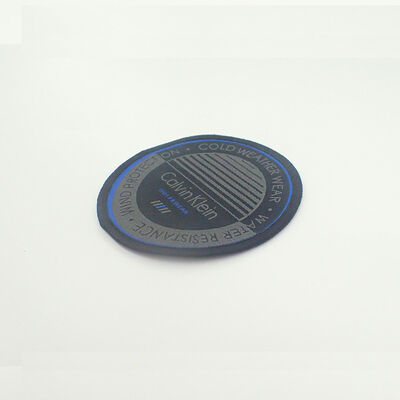 Etichetta personalizzata Maglietta personalizzata Tissuto tag di appesa Tag Patch per abbigliamento Logo in rilievo Applique gomma 3D Soft Pvc badge cucito