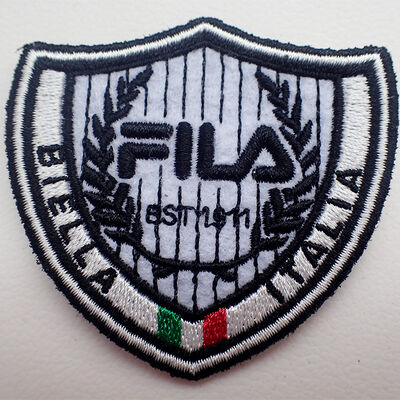 Toppe ricamate ecologiche personalizzate con diversi colori ed effetti, adesivo hot melt sul retro