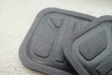 Etichetta rispettosa dell'ambiente molle grigia di Microfiber, logo ad alta frequenza di Costom per abbigliamento