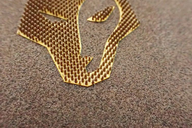 La gomma di silicone professionale di abitudine 3D punteggia le etichette della toppa per abbigliamento