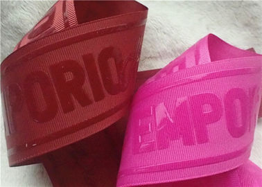 Etichetta trasparente brillante di stampa dello schermo di logo del silicio nel nastro del filo del poliestere di Coloful