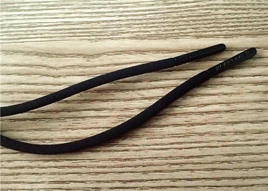 cavo non elastico nero di 125cm con il logo scolpito ad entrambe l'estremità della testa nera dell'hardware della pittura
