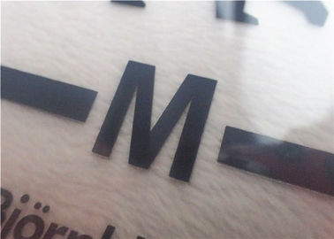 Etichette dell'abbigliamento del trasferimento di calore dell'inchiostro di Grey di carbone della matrice per serigrafia per la maglietta