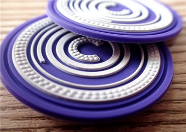 Le toppe circolari del silicone di doppio colore con 3D hanno impresso il logo di marca commerciale