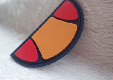 Toppe di gomma di logo del semicerchio multiplo di colore per la decorazione della borsa