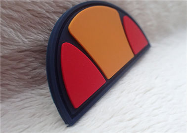 Toppe di gomma di logo del semicerchio multiplo di colore per la decorazione della borsa