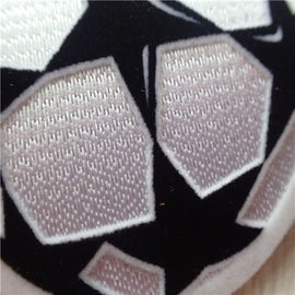 Il ferro di forma della palla sulle toppe decorative Star congiuntamente Tatami che si affolla il logo che cuce sull'indumento