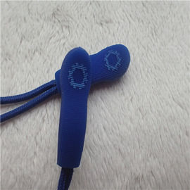 L'estrattore di gomma blu della chiusura lampo di radiante con i punti antiscorrimento liscia e bene durevole