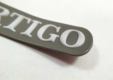 Il logo su misura rattoppa 3D che il PVC di plastica molle ha impresso la toppa della gomma di silicone