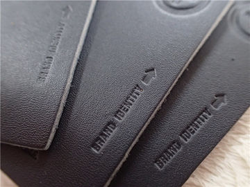 Logo ad alta frequenza sulle toppe del cuoio dell'unità di elaborazione per i jeans OEKO alla moda