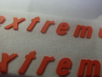 Inchiostro normale di forma su misura etichette ad alta densità dell'abbigliamento del trasferimento di calore