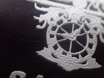 Etichette eleganti personali dell'abbigliamento del trasferimento di calore di TPU per lo SGS BV della camicia di polo