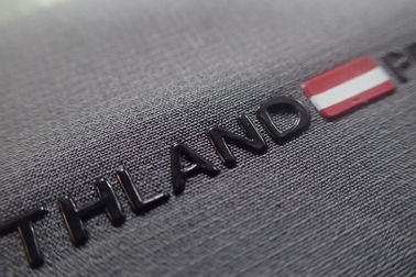 etichette dell'abbigliamento del trasferimento di calore di 3D TPU per gli abiti sportivi della camicia di polo dello SGS BV degli abiti sportivi della camicia di polo