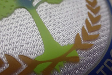 Adatti a Tatami Aaterial le toppe su ordinazione dell'indumento, con il logo variopinto 3D sulle toppe