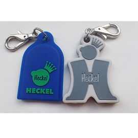 La medaglietta per cani Keychain del silicone ha personalizzato il logo inciso regali promozionali non tossico