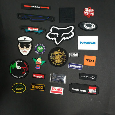 Logo Sewing Printed Applique Patches personale 3D etichetta i distintivi impressi del silicone