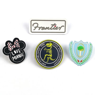 distintivi del PVC di 3D Logo Embossed Motif Rubber Patches per abbigliamento di cucito