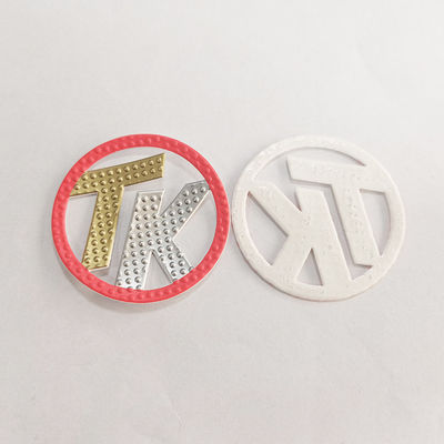Progetti l'etichetta per il cliente impressa Logo Iron On Garment del trasferimento di calore dell'autoadesivo 3d TPU