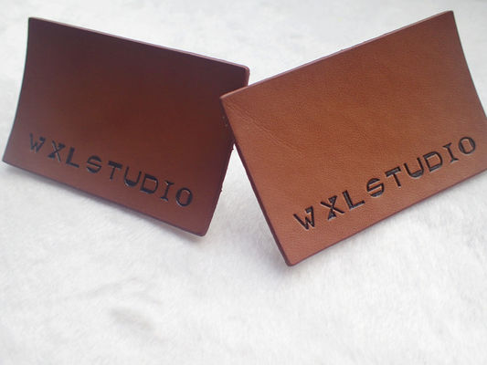 Il nero personale Logo Leather Label di Logo Garment Leather Patch Embossed