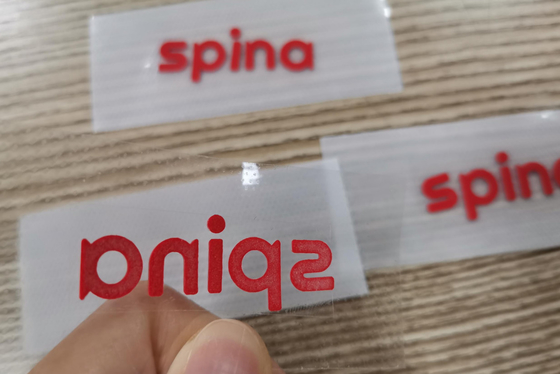Materiale di gomma su misura indumento della plastica di silicone dell'etichetta di trasferimento 3D