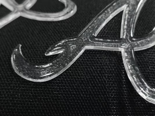 Imitazione personalizzata di ghiaccio semitransparente lucido TPU Logo di trasferimento di calore Badge per abbigliamento