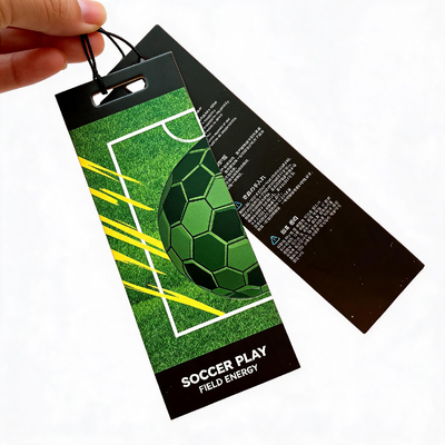 Etichette di appesa per abbigliamento realizzate con cartone artistico su entrambi i lati e cordone di cotone da 3 mm Ideale per borse e bagagli con stampa digitale del logo CMYK