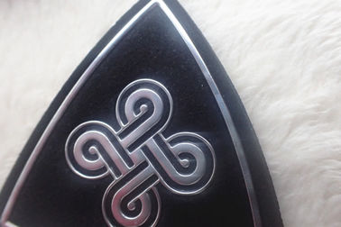 Il cuoio impresso del trasferimento di calore su ordinazione rattoppa il logo 3D su pelle scamosciata, etichette dei vestiti TPU