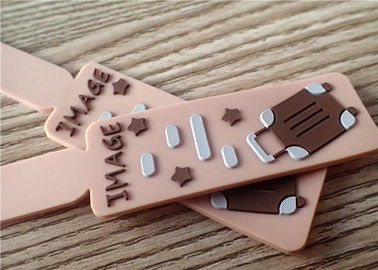 Le toppe su ordinazione professionali del silicio con il Embossment 3D legano il logo per bagagli