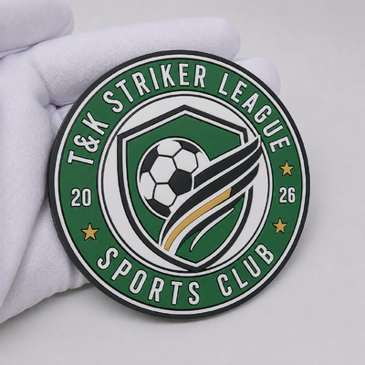 Toppe con logo 3D in TPU personalizzate per abbigliamento sportivo - Ecologiche, lavabili e distintivi ad alta frequenza completamente personalizzabili
