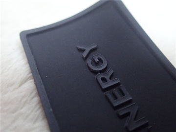 L'abbigliamento su ordinazione brillante del nero TPU rattoppa la resistenza all'usura di dimensione 3*4.5cm
