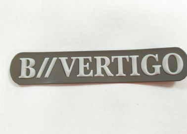 Il logo su misura rattoppa 3D che il PVC di plastica molle ha impresso la toppa della gomma di silicone