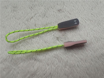 Estrattore di gomma di cattura della chiusura lampo dell'occhio verde fluorescente della corda per gli abiti sportivi all'aperto